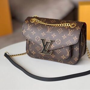 🔥Louis Vuitton Passy Bag Monogram